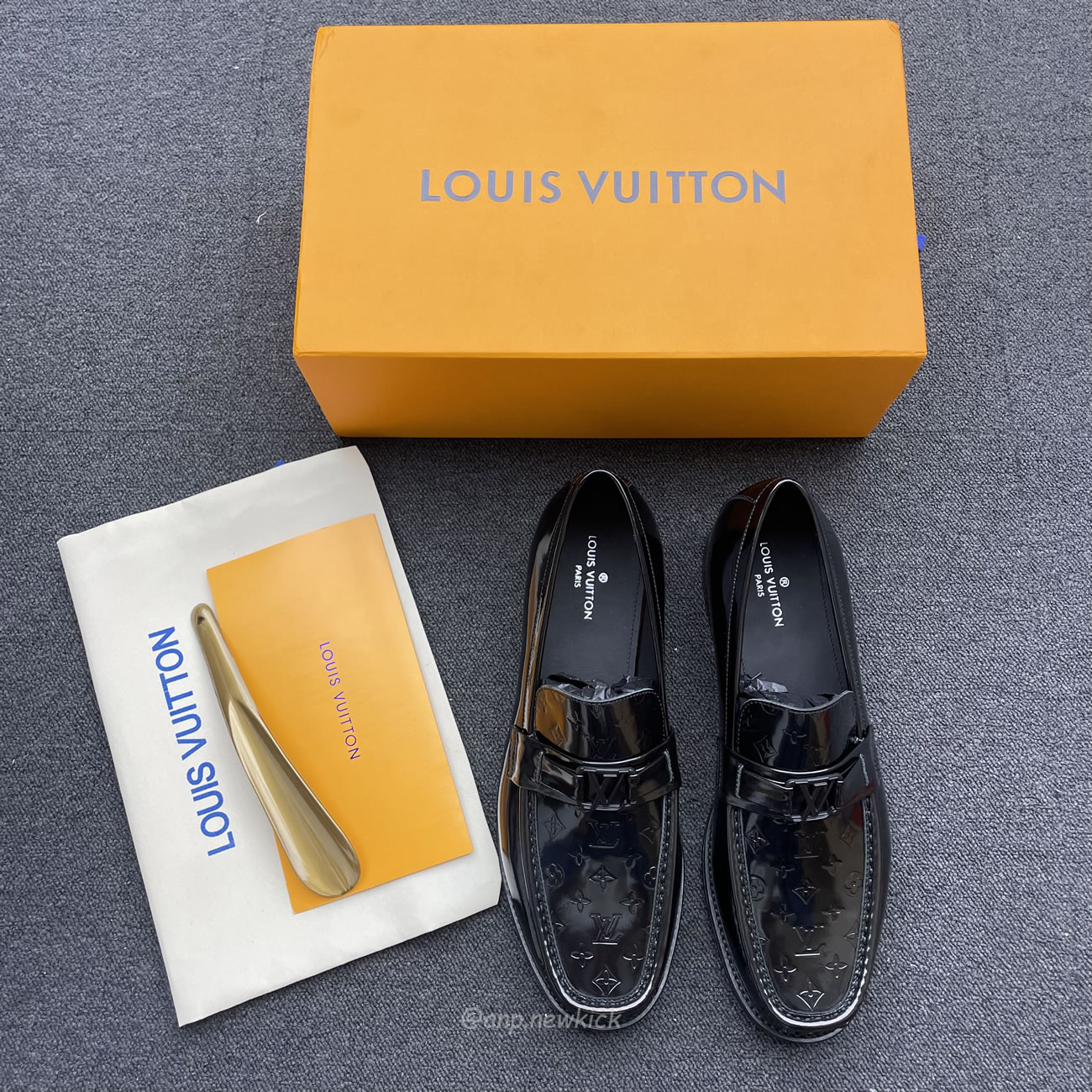 Louis Vuitton Spring Summer 2023 Major Loafers (9) - newkick.cc